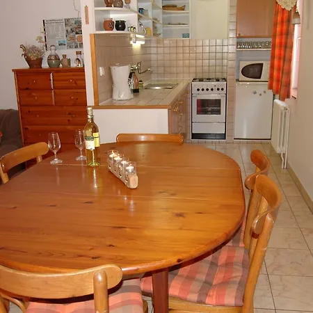 度假居 Comfortable, Spacious With Landscaped Garden And Large Terrace Bozkovska